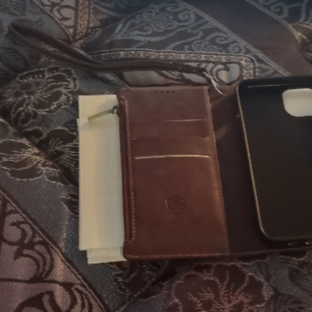 Holiday Gift Suteni Brown Leather Wallet, Iphone 13/pro Case.
